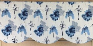 Sycamore Scallop Cornice Valance (click for colors)