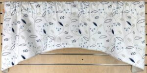 Prize Winner Valance (click for colors)